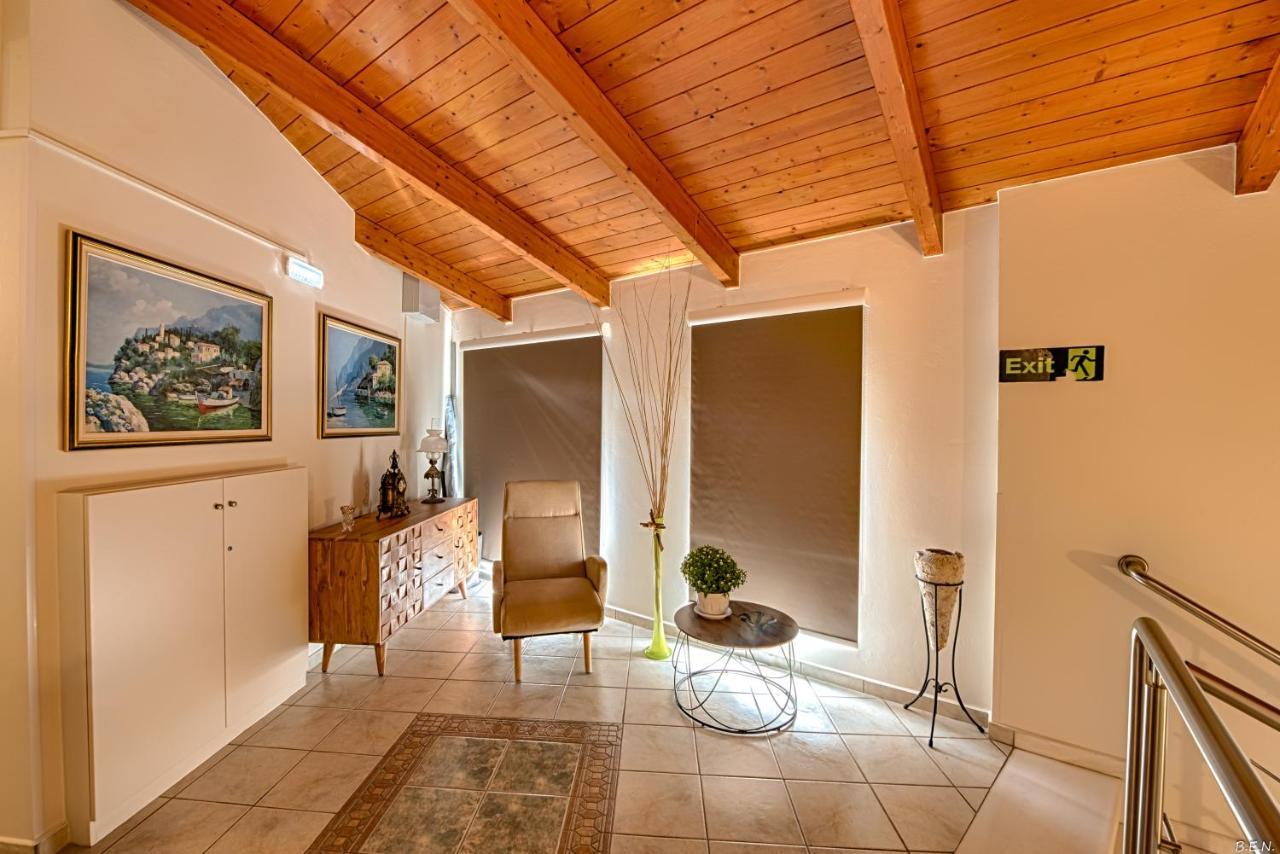 Alexia'S Apartments Ріо Екстер'єр фото